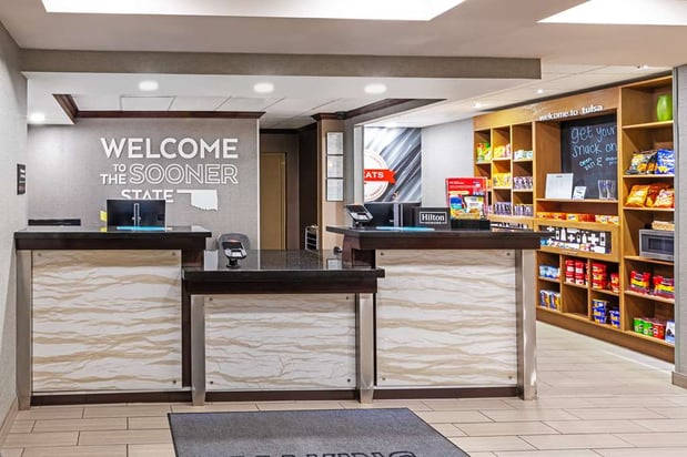 Images Hampton Inn & Suites Tulsa-Woodland Hills 71st-Memorial
