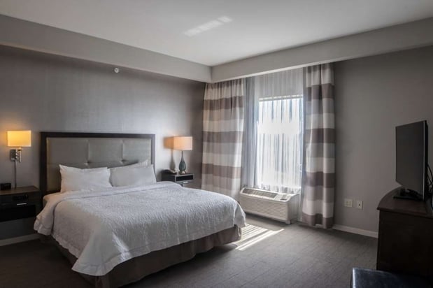 Images Hampton Inn & Suites Charlotte/Ballantyne
