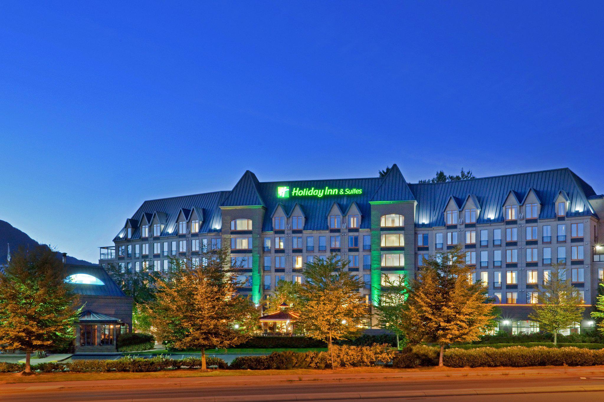 Holiday Inn & Suites North Vancouver, an IHG Hotel in North Vancouver