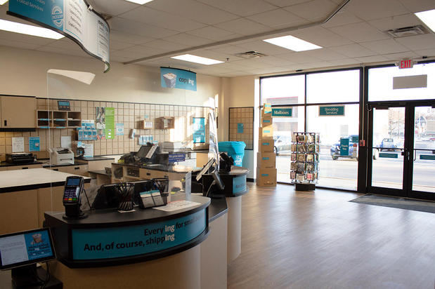 Images The UPS Store