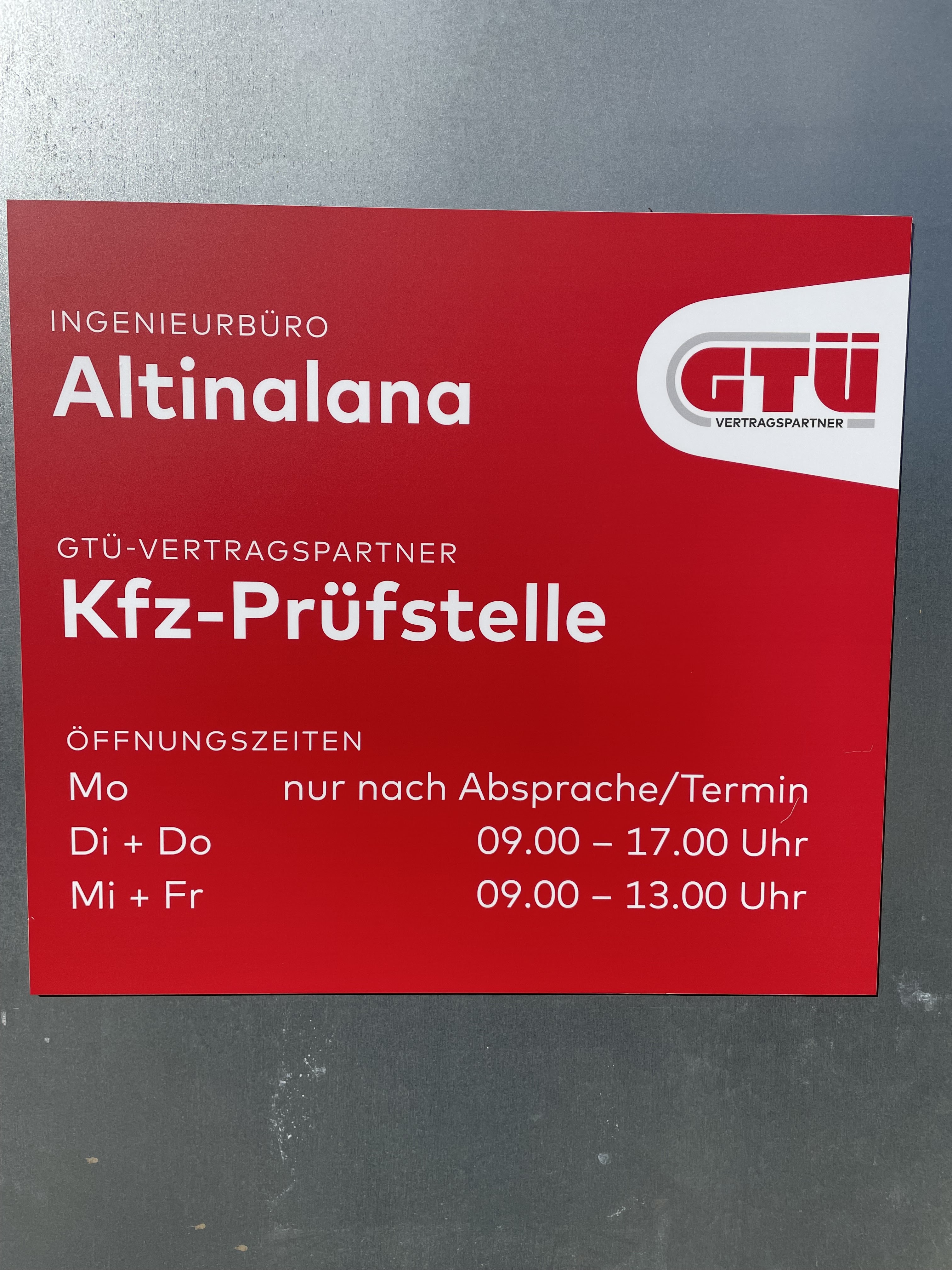 GTÜ Kfz-Prüfstelle Bad Oldesloe, Rögen 34A in Bad Oldesloe