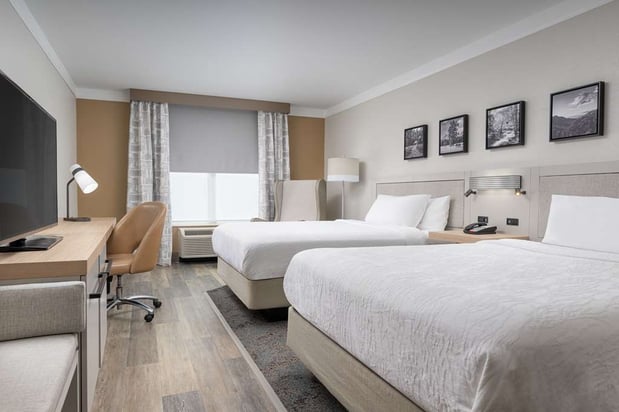 Images Hilton Garden Inn Chattanooga Downtown