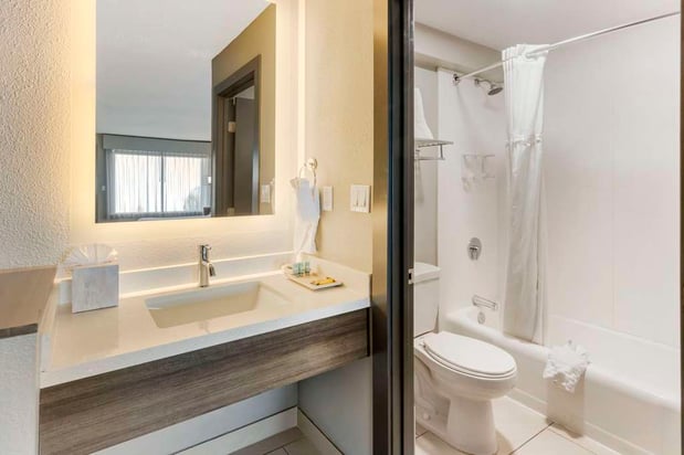 Images Aiden by Best Western South Reno