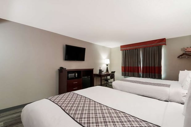 Images SureStay Plus by Best Western San Antonio North