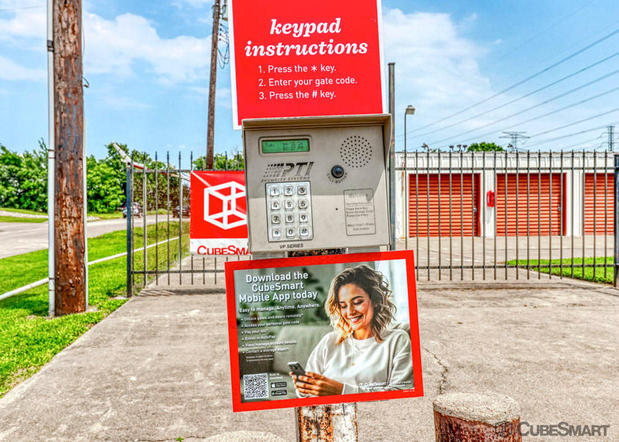 Images CubeSmart Self Storage