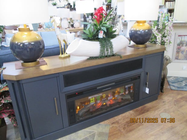 Images Foxy Rug & Furniture Galleria