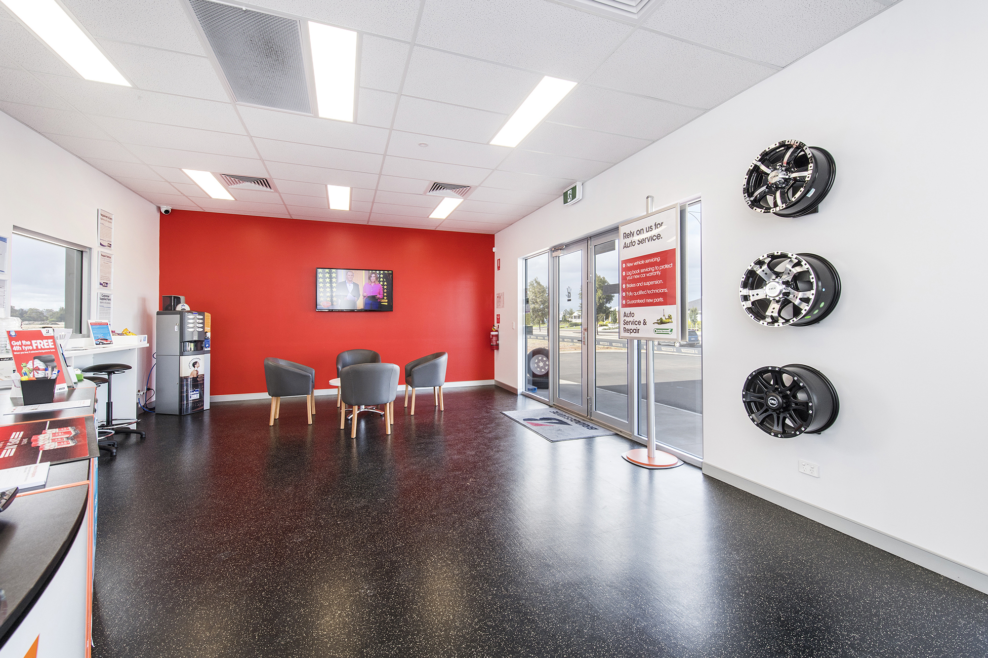 Images Bridgestone Select Tyre & Auto Treendale (Australind)