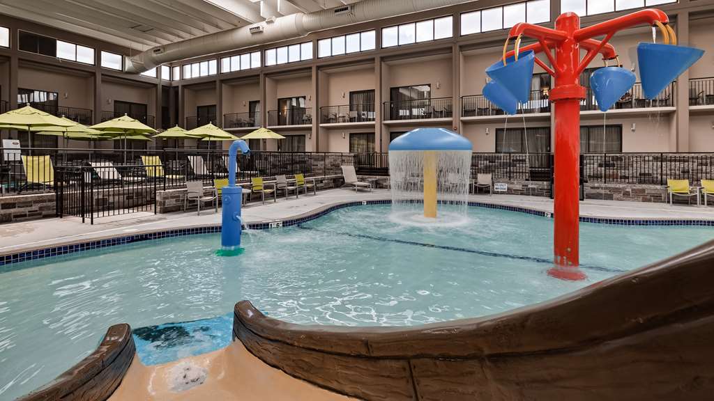 Pool Area Best Western Plus Bloomington Hotel Bloomington (952)854-8200