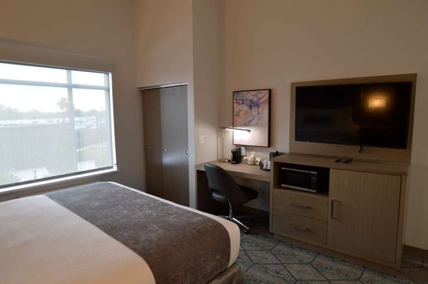 Images Best Western Plus Executive Residency Oklahoma City I-35