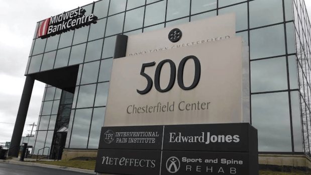 Images Peak Sport & Spine Physical Therapy - Downtown Chesterfield