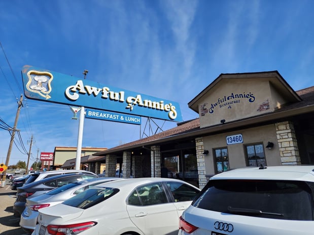 Images Holiday Inn Auburn by IHG