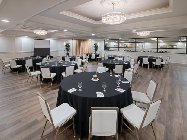 Images Crowne Plaza Suffern-Mahwah by IHG