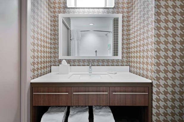 Images Home2 Suites by Hilton Orlando Near Universal