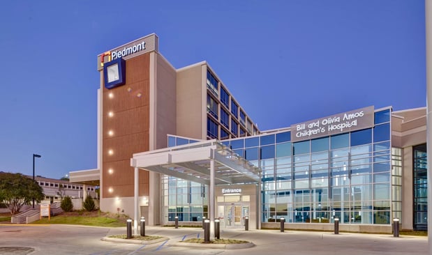 Images Bill and Olivia Amos Children’s Hospital
