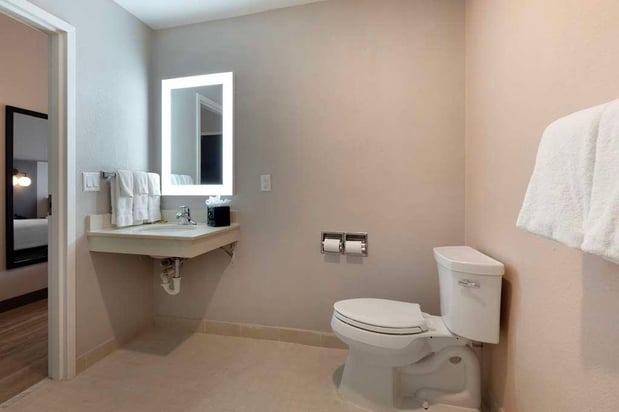 Images Best Western Plus Fort Worth North