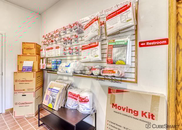 Images CubeSmart Self Storage