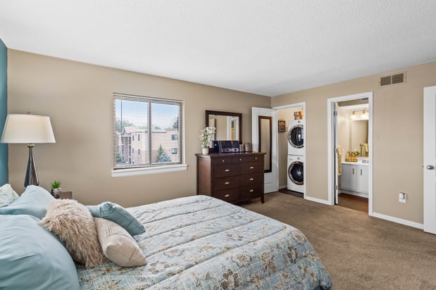 Images The Hills Apartments