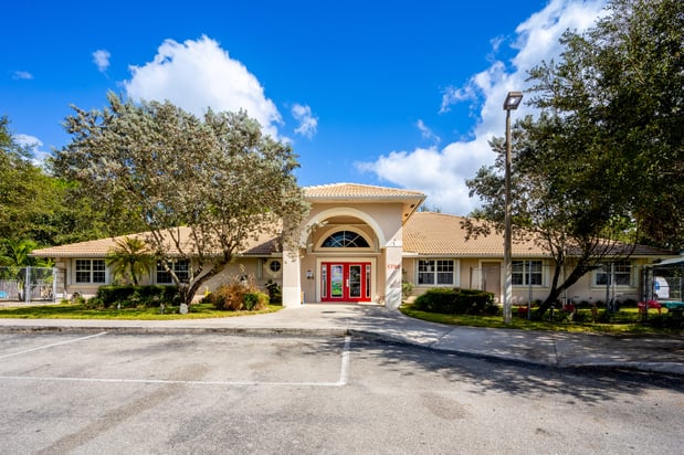 Images Acreage Montessori Academy