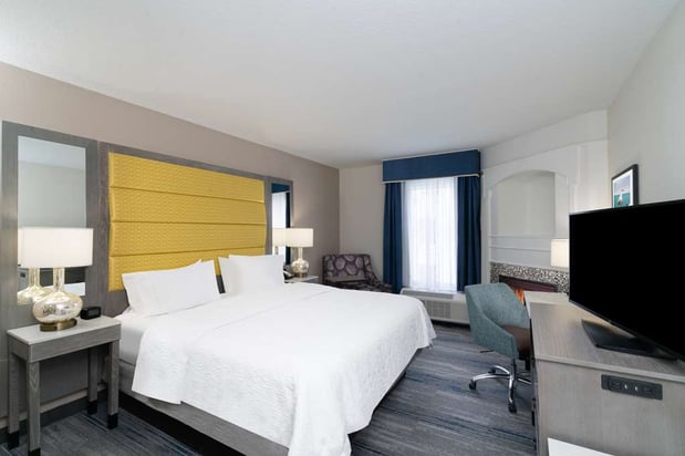 Images Hampton Inn & Suites Amelia Island-Historic Harbor Front