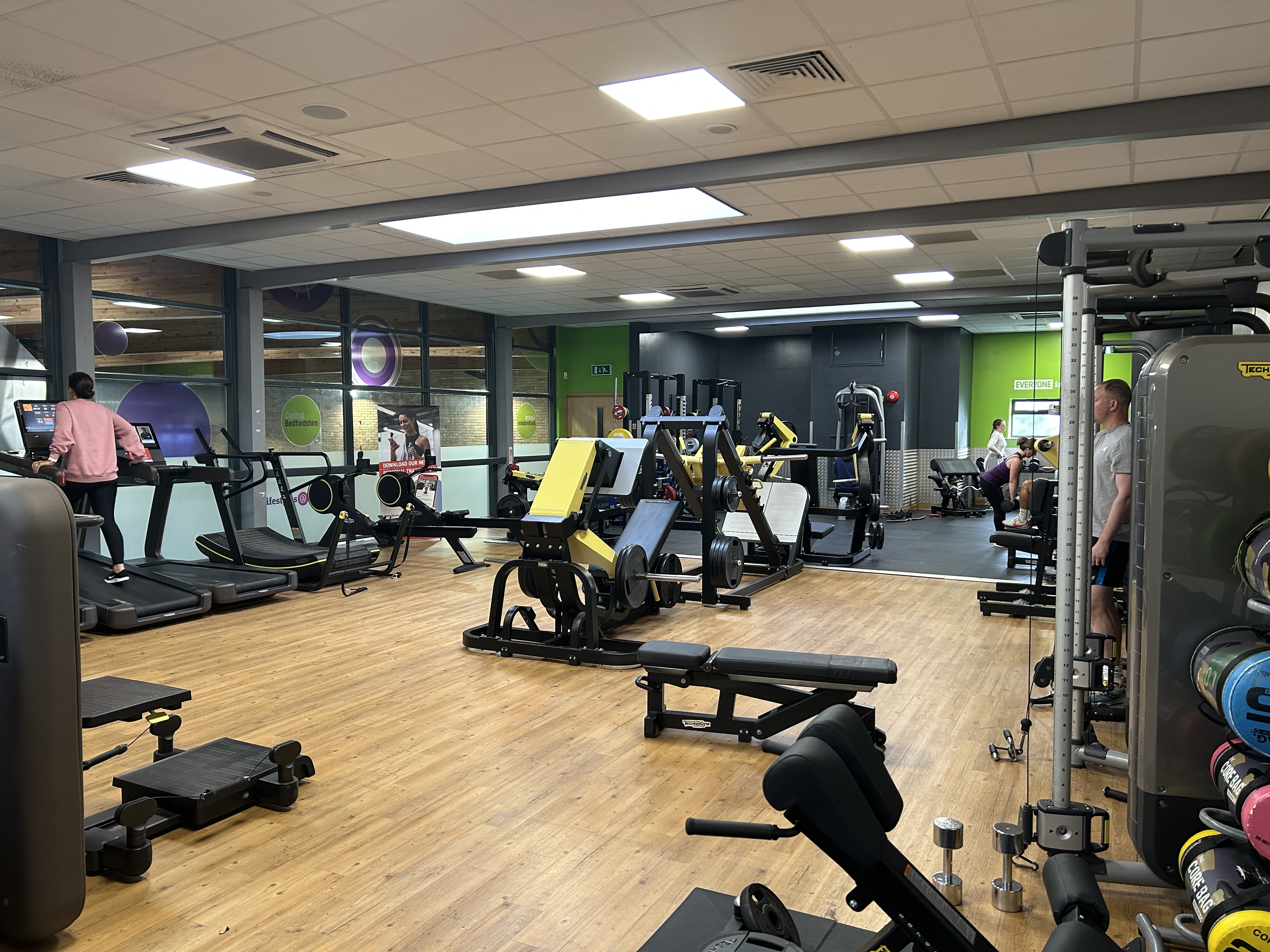 Images Tiddenfoot Leisure Centre