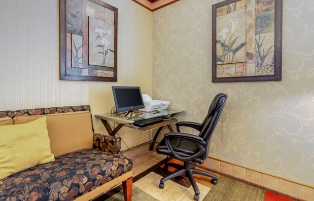 Images Best Western Plus Inn at Valley View