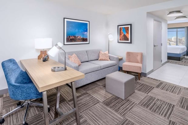 Images Hilton Garden Inn Albuquerque Uptown