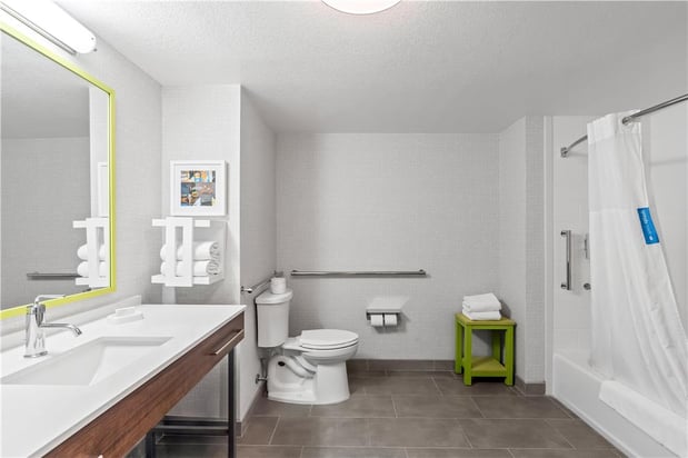 Images Hampton Inn & Suites Lathrop