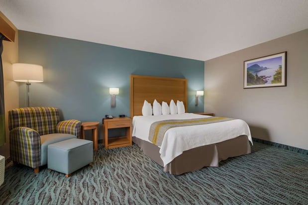 Images Best Western Plus Executive Court Inn & Conference Center