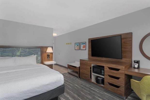 Images Hampton Inn & Suites Lincoln Northeast I-80