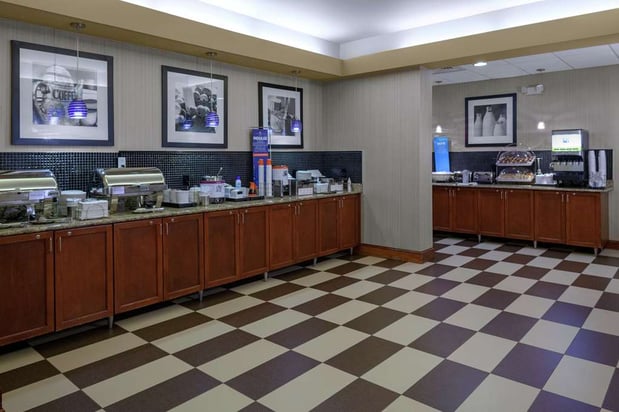Images Hampton Inn Woodbridge