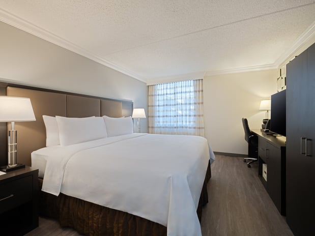 Images Crowne Plaza Suffern-Mahwah by IHG