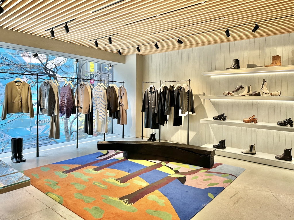 Images Casa LOEWE 東京
