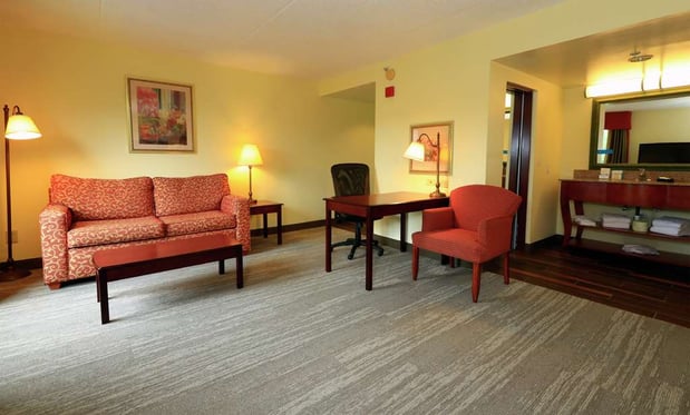 Images Hampton Inn & Suites Lamar