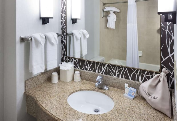 Images Hilton Garden Inn Nashville Vanderbilt