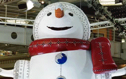 Knöpfel Kunststoffe AG, Gossauerstrasse 66 in Hinwil