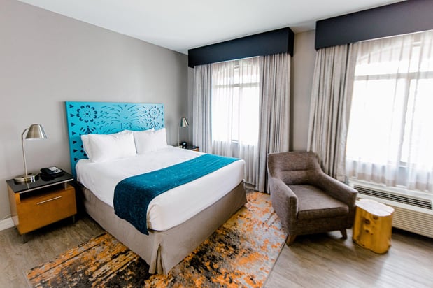 Images Hotel Indigo San Antonio-Riverwalk by IHG