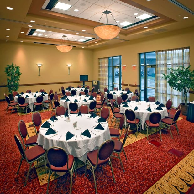 Images Embassy Suites by Hilton East Peoria Riverfront Hotel & Conference Center