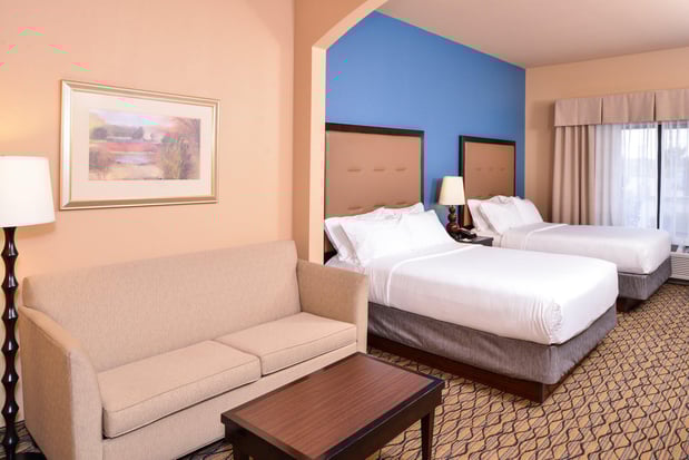 Images Holiday Inn Express & Suites Wichita Falls by IHG