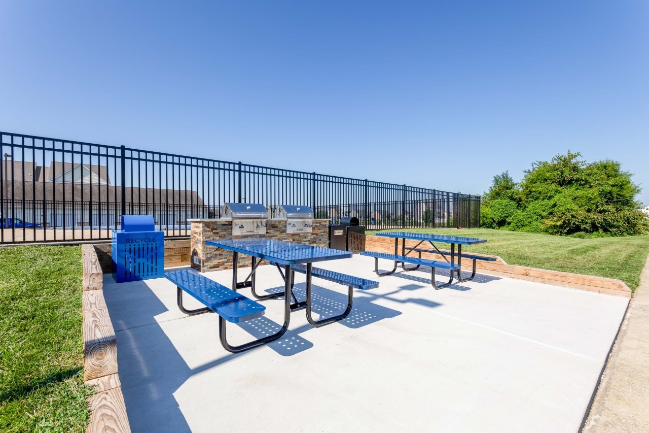 Cannon & Westover Apartment Homes Image