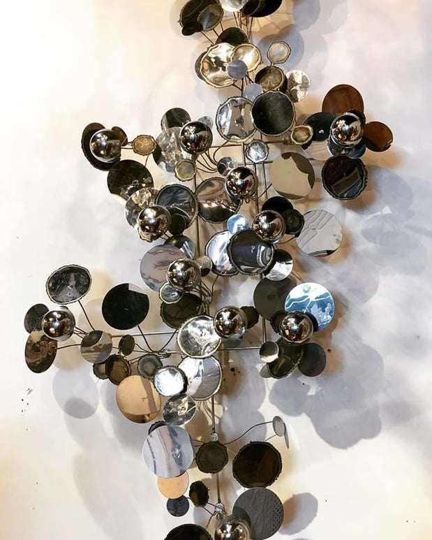 Images Mélange Fine Furniture Consignment