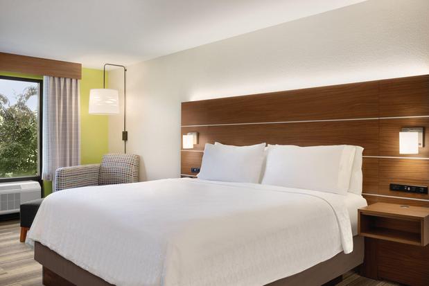 Images Holiday Inn Express & Suites Lavonia, an IHG Hotel