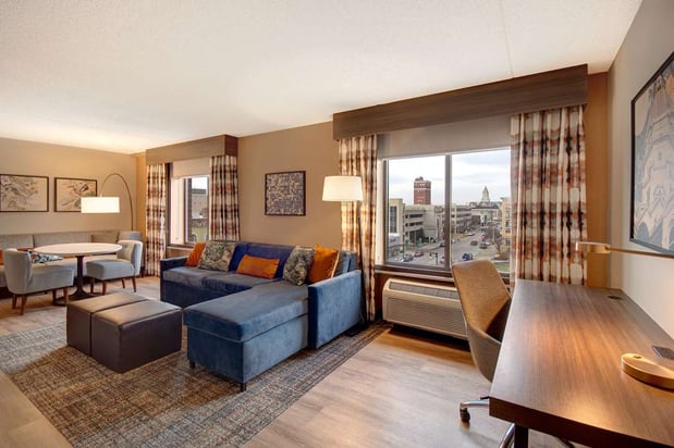 Images Hilton Garden Inn Terre Haute