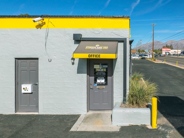 Images Storage King USA