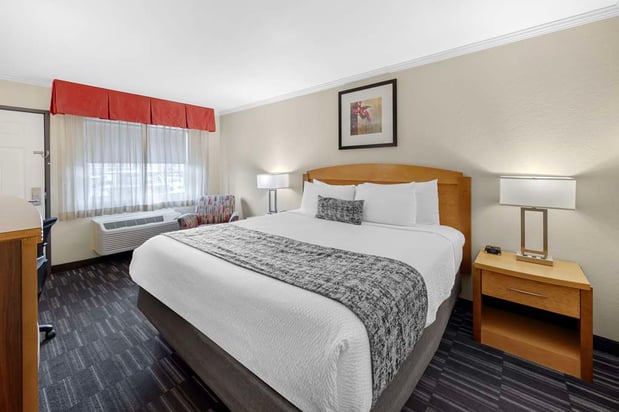 Images Best Western Plus Ontario Airport & Convention Center