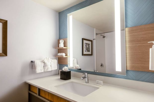 Images Hilton Garden Inn Bakersfield