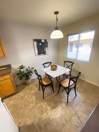 Images Bowles Apts