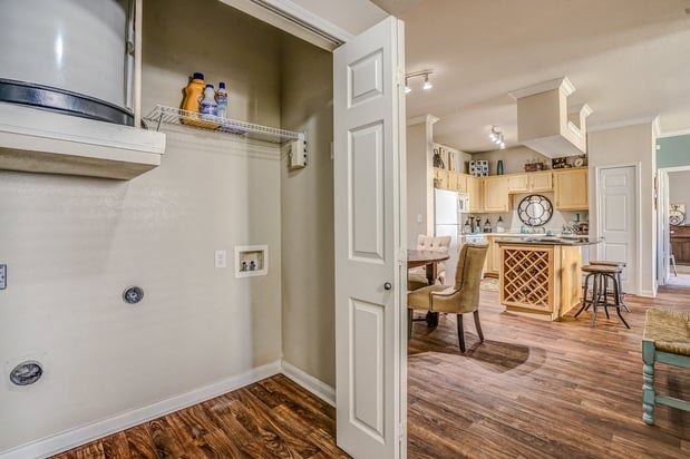 Images Cypress Lake at Stonebriar Apartments