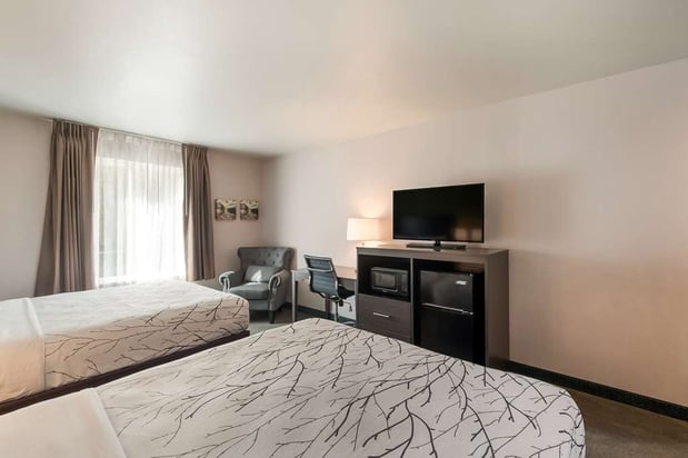 Images SureStay Plus by Best Western SeaTac Airport