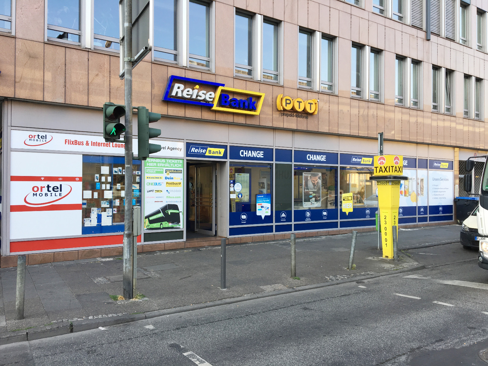 Reisebank AG, Baseler Straße 35-37 in Frankfurt am Main