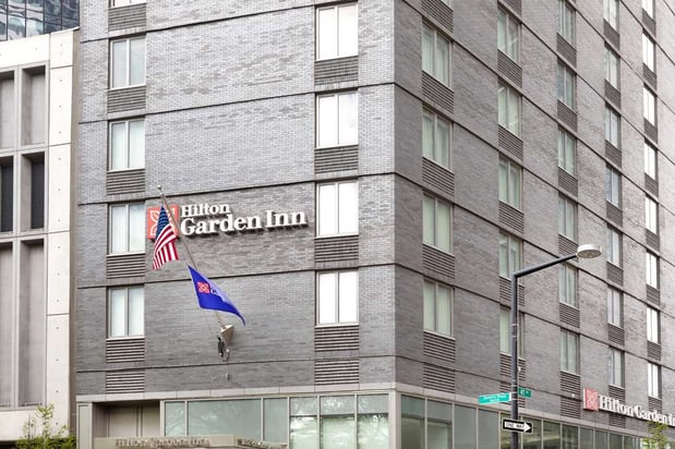 Images Hilton Garden Inn Long Island City New York